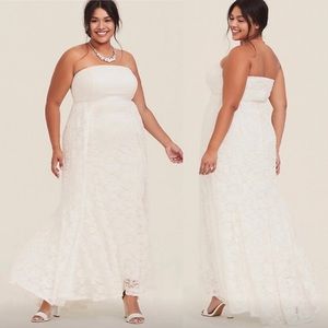 Torrid Bride Strapless Wedding Dress